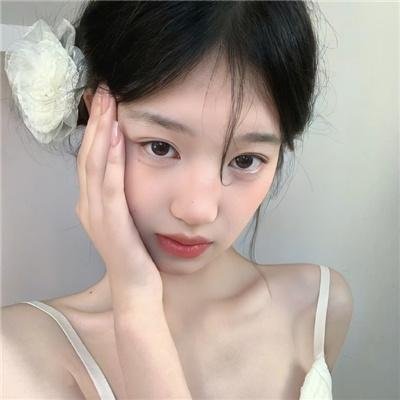 谈恋爱前先吃饭